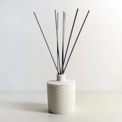 Dorma Purity 200ml Sea Salt And Lemon Porcelain Diffuser -Dunelm Sales Shop 30731574 alt04