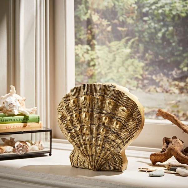 Natural History Museum Resin Shell Vase 4 Natural History Museum Resin Shell Vase - Image 2