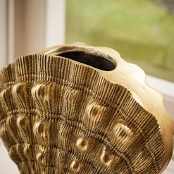 Natural History Museum Resin Shell Vase 11 Natural History Museum Resin Shell Vase -Dunelm Sales Shop 30800585 alt03